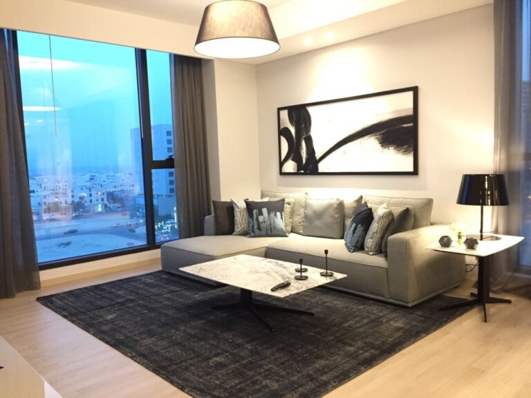 Out-Standing Furnished 1 bedrooms apartment Close To Lagoon