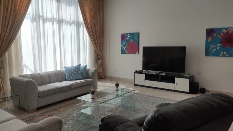Beautiful Two Bedroom fully furnished Apartment for Rent. (Juffair)