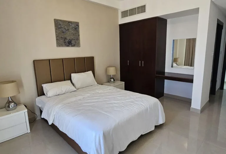 Luxury Fully Furnished 3 BHK Penthouse For Rent in Amwaj Islands