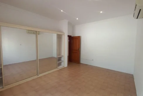 51799702 - Property Image 11