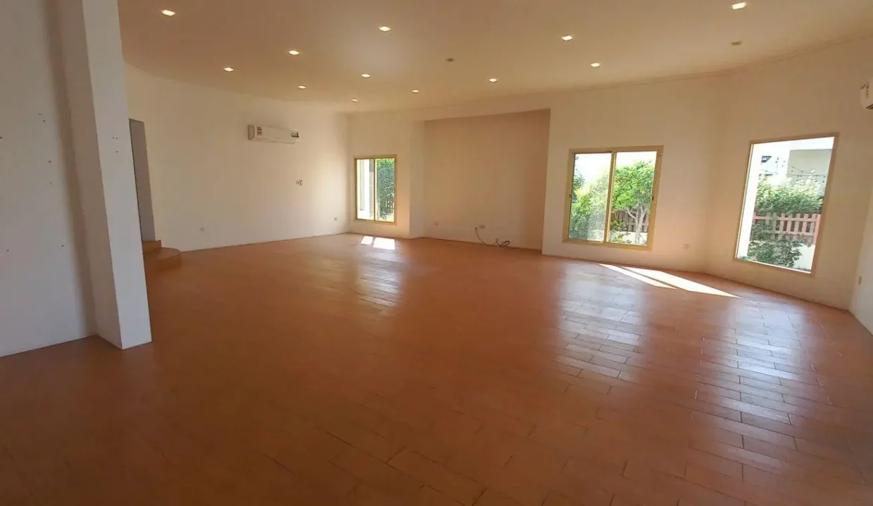 52597430 - Property Image 2