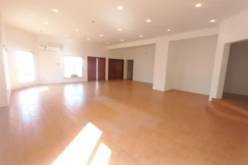52597430 - Property Image 6