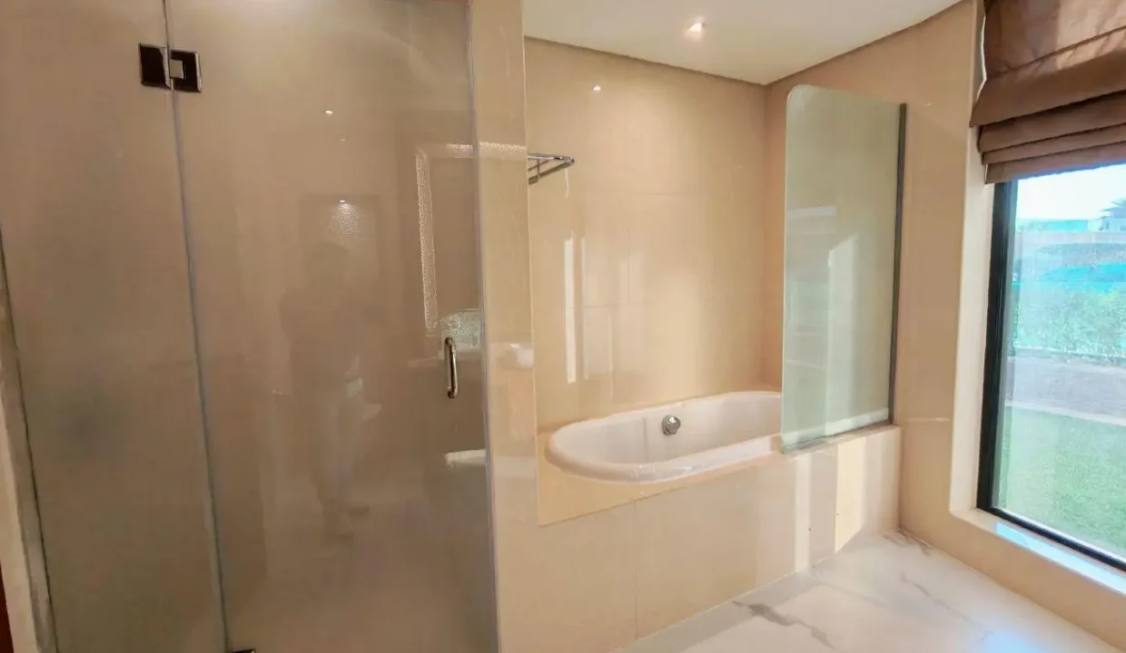55716095 - Property Image 15