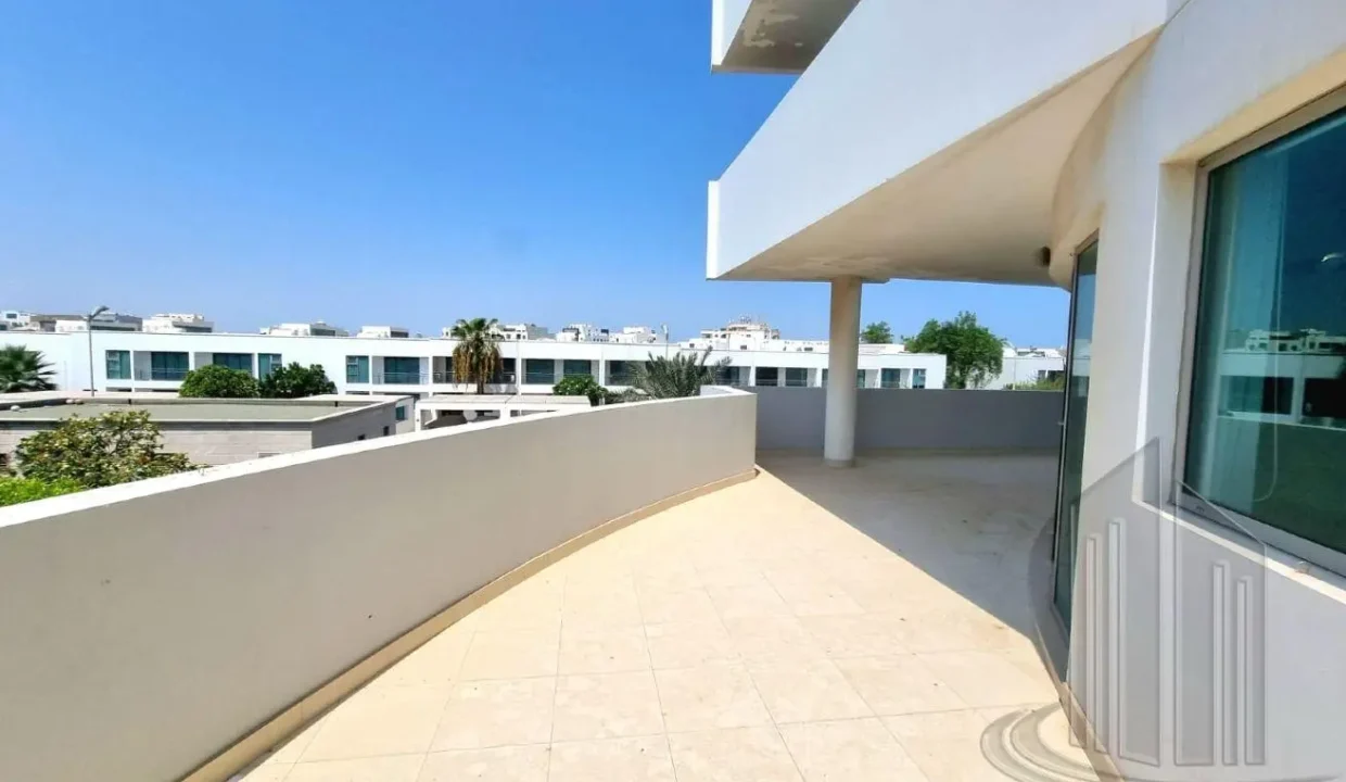 56579434 - Property Image 2