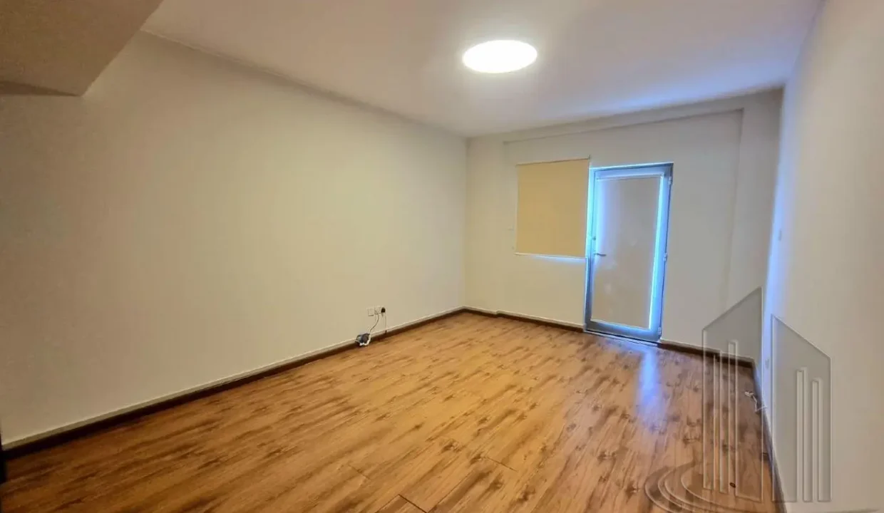 56579434 - Property Image 8