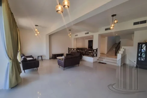56580019 - Property Image 3
