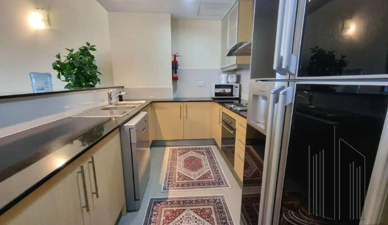 56796179 - Property Image 5