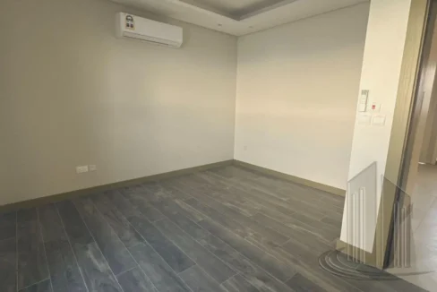 57294582 - Property Image 10