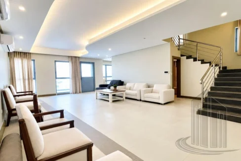 57294582 - Property Image 2