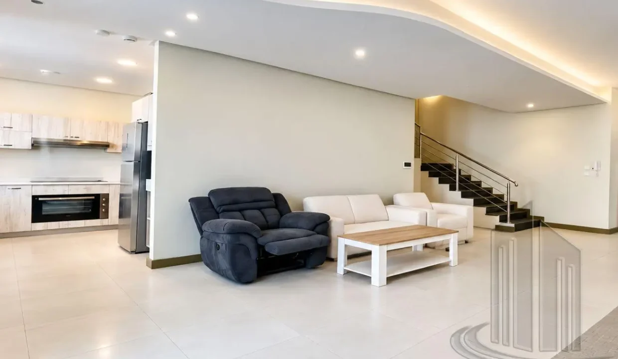57294582 - Property Image 4