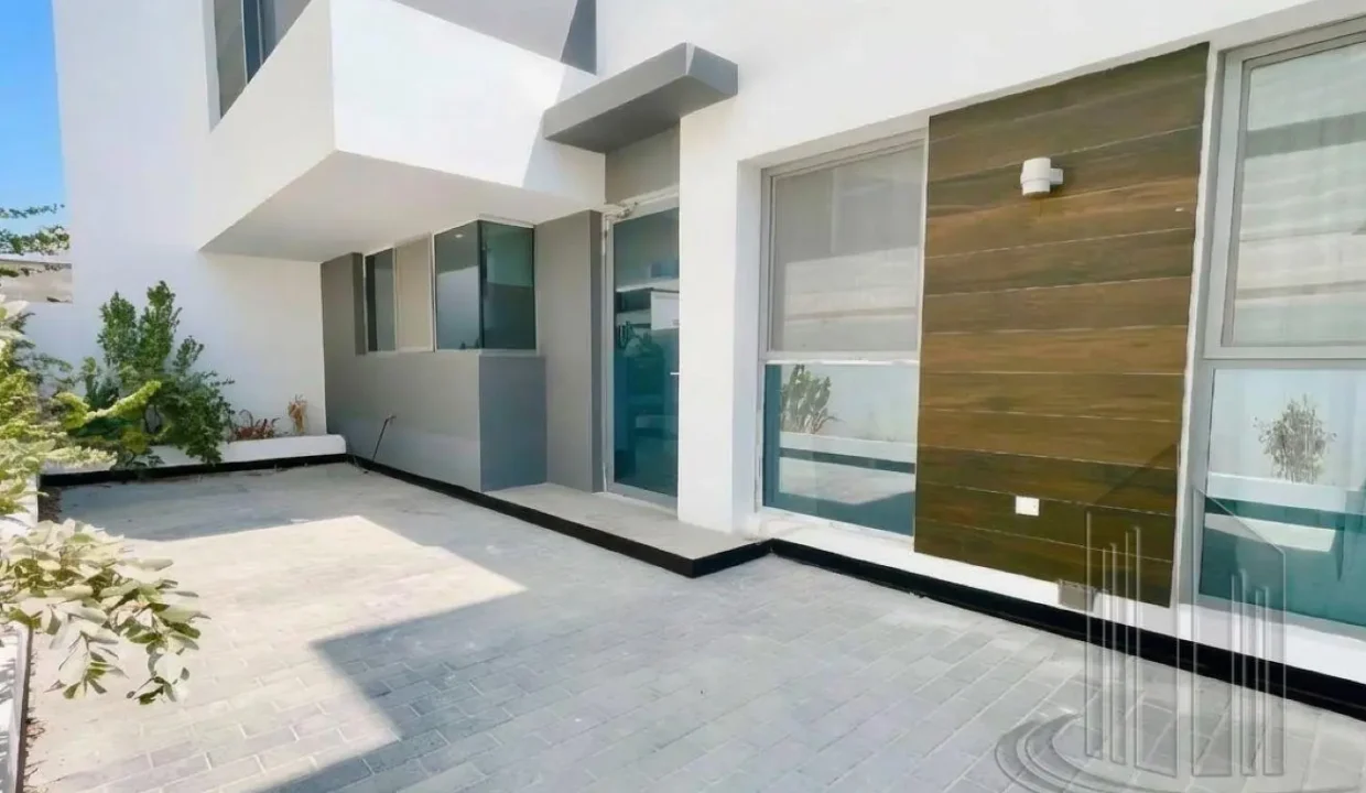 57294582 - Property Image 6