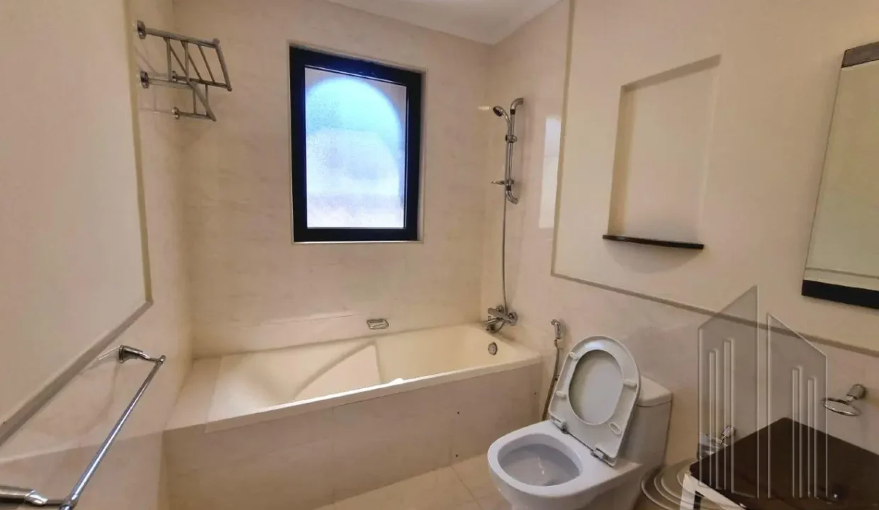 57462557 - Property Image 13