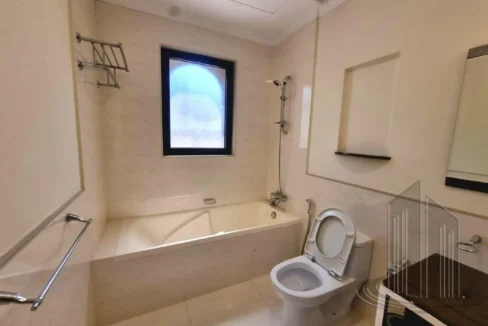 57462557 - Property Image 13
