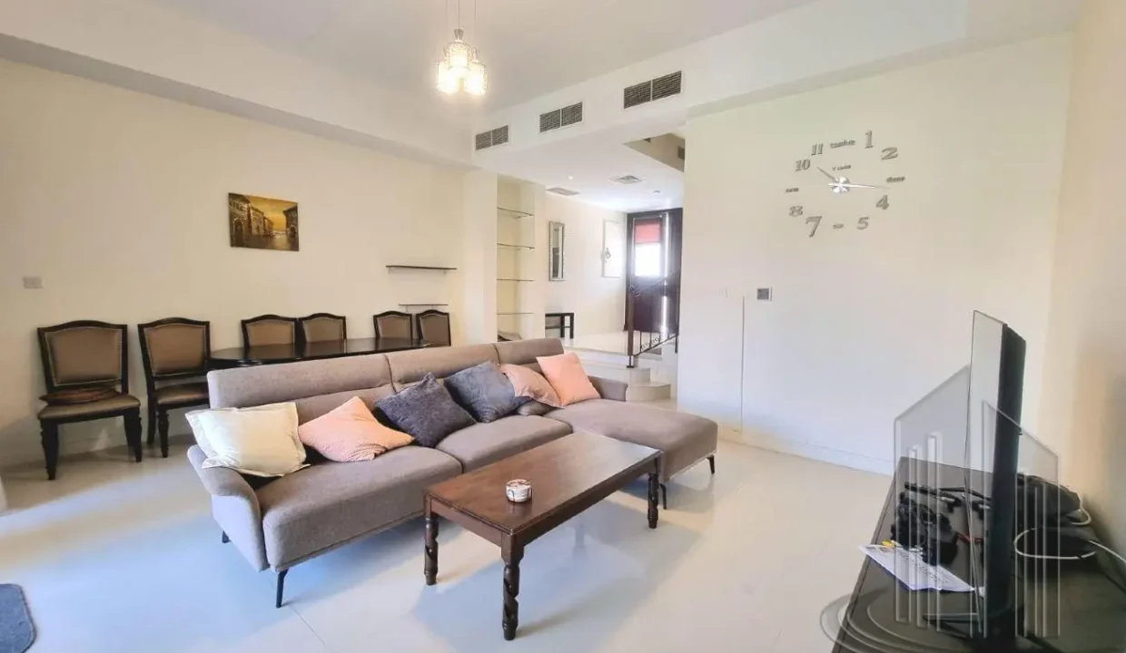 57462557 - Property Image 3