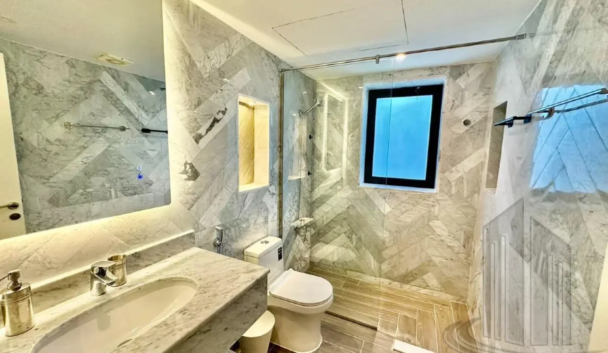 57492652 - Property Image 11