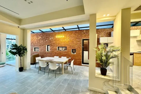 57492652 - Property Image 5