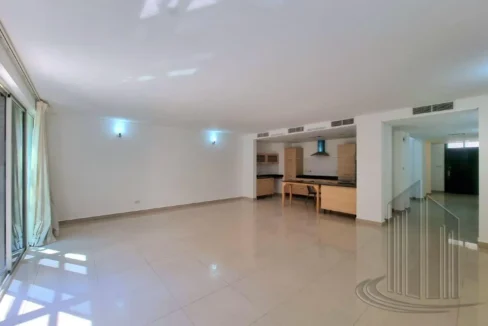 57551594 - Property Image 3