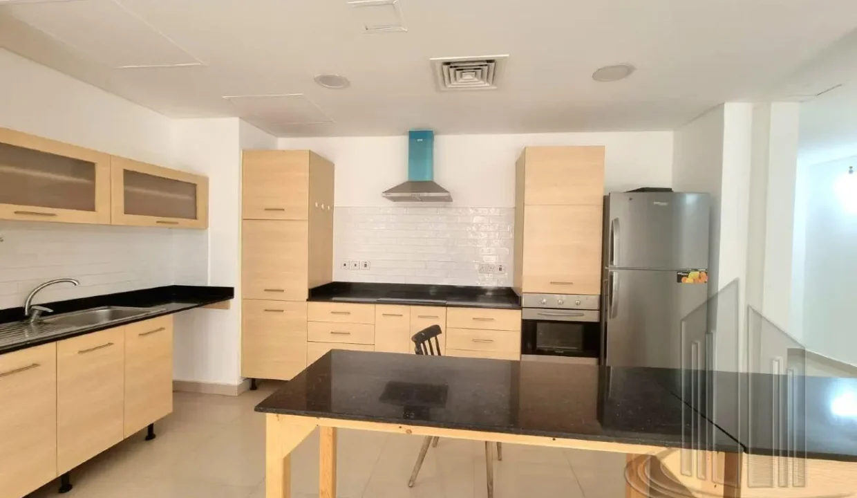 57551594 - Property Image 4