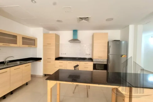57551594 - Property Image 4
