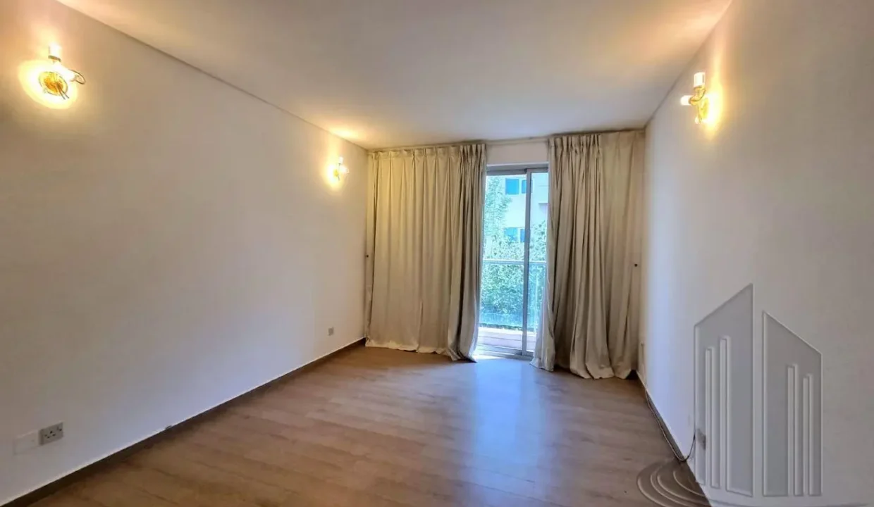 57551594 - Property Image 8