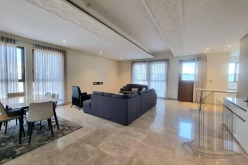 57610428 - Property Image 5