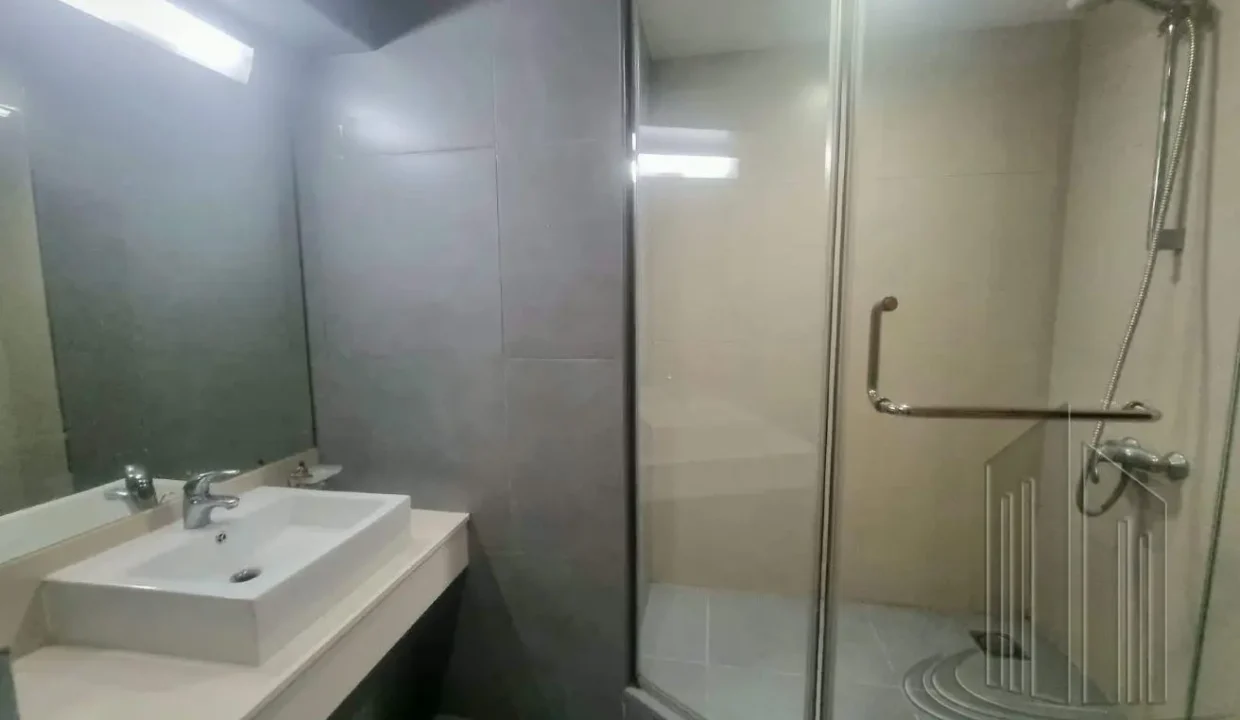 57669405 - Property Image 8