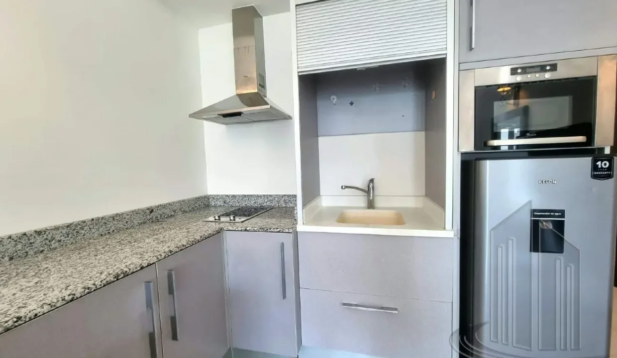 57698884 - Property Image 4