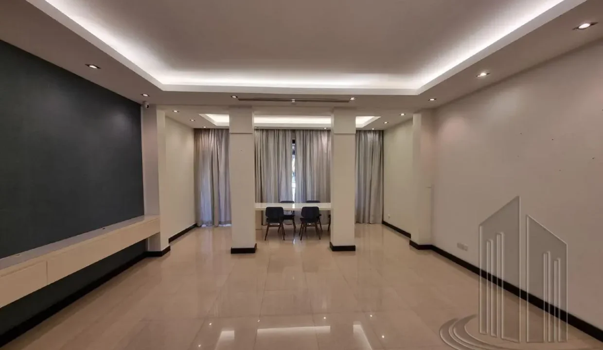 57760993 - Property Image 2