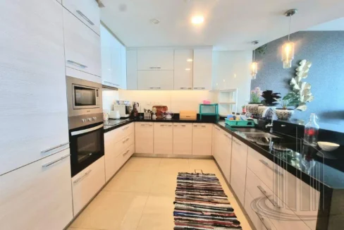 57906483 - Property Image 3