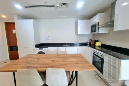 57935058 - Property Image 3