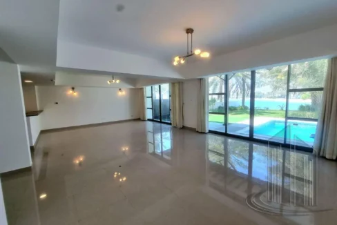 58172869 - Property Image 3