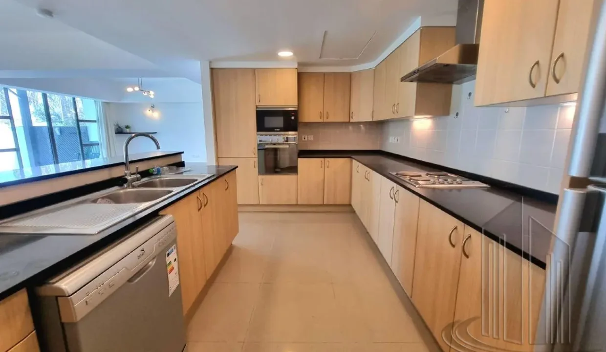 58172869 - Property Image 8