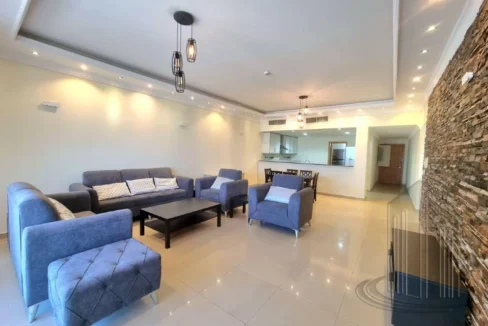 58203178 - Property Image 2