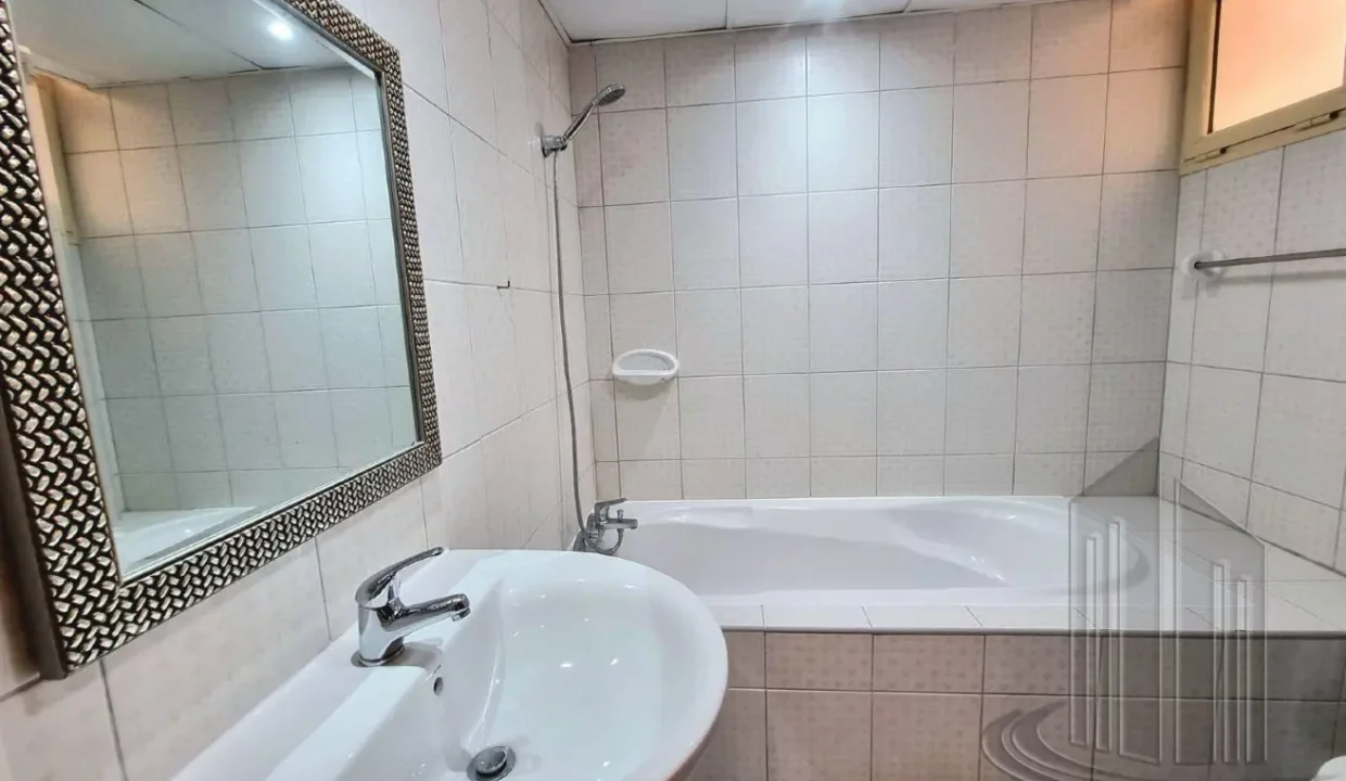 58203233 - Property Image 12