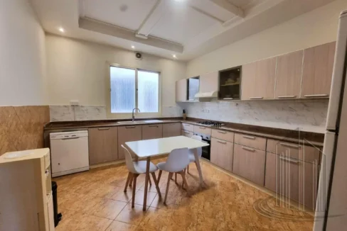 58203233 - Property Image 5
