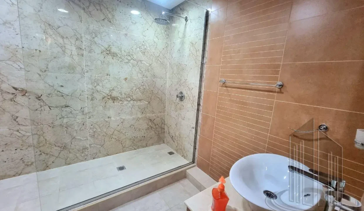58263245 - Property Image 12 (1)