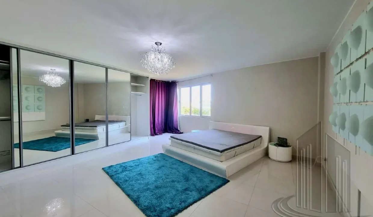 58263255 - Property Image 10