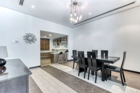 971605 - Property Image 1