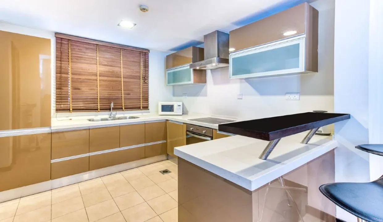 971605 - Property Image 4