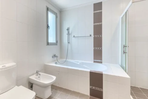 971605 - Property Image 6