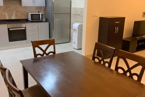 982637 - Property Image 3