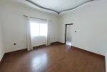 Large 3 Bedroom Flat | 4 Bathrooms | Closed Kitchen | Parking in Hidd